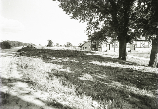 Marktplatz - (Foto von 1953) Jahnstraße / ehemalige Turnhalle (heutige Neubornhalle) 