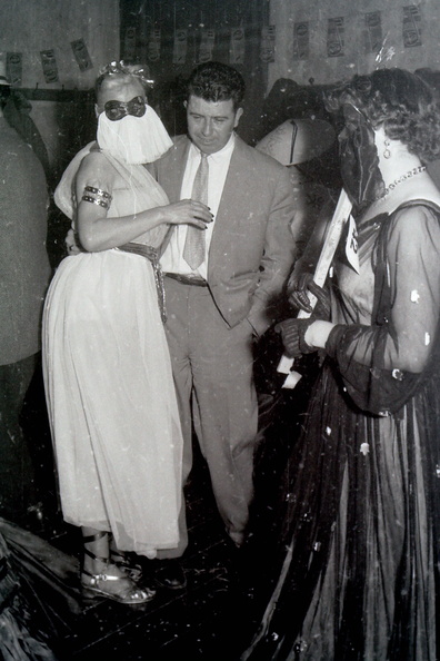 1957_FR070_Ensheim_Maskenball_12.jpg