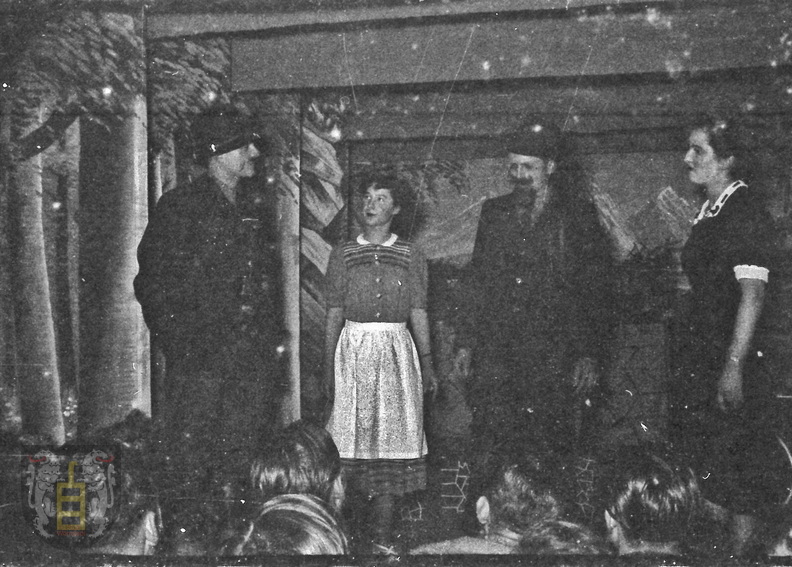 1952_FRnnn_Theater_Wolfsheim_12.jpg