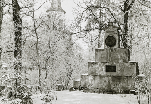 Schillerdenkmal (Foto von 1958) Winterbild