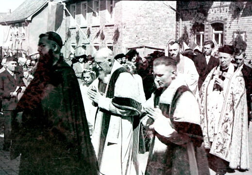 Sulzheim - (Foto von 1948) Katholische Osterprozession (06)
