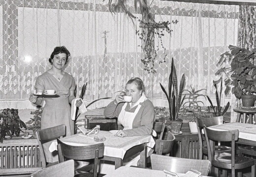 Sulzheim - (Foto von 1957) Raststätte Wolf (05)