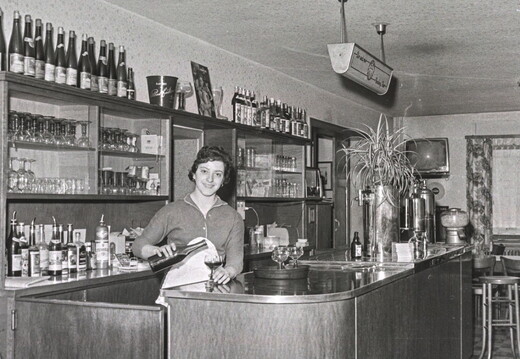 Sulzheim - (Foto von 1957) Raststätte Wolf (08)