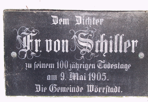 Schillerdenkmal (Foto von 1951) Inschrift