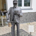 Ausscheller - (Foto von 2026) Skulptur "Karl Ritzinger" (01)