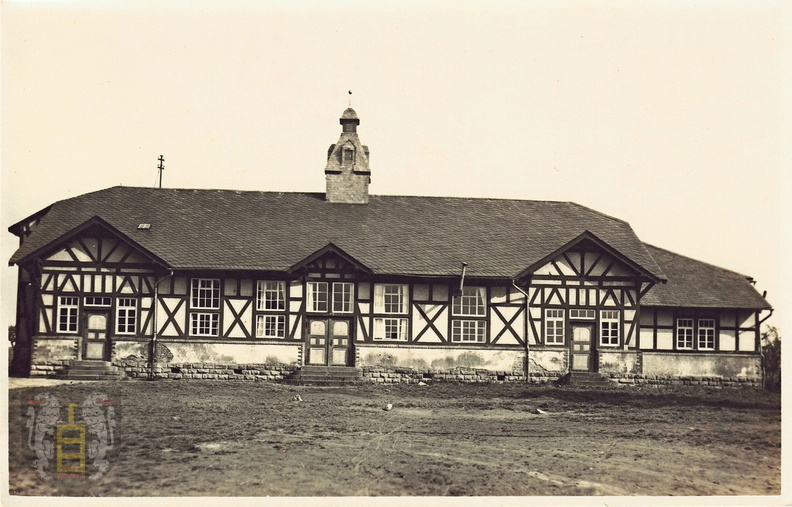 Turnhalle, unbek. Front.jpg