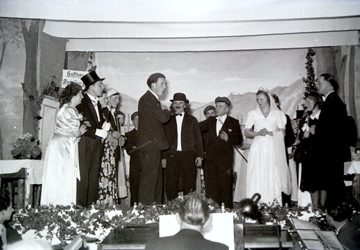GV Liederkranz (1951) Theatervorstellung in der Kulisse 