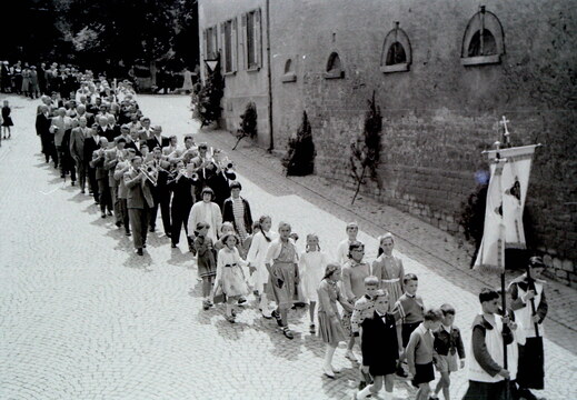 Katholische Kirche - (Foto von 1957) Primiz Hans Böhm (20) Prozession