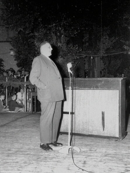 Brückenfest - (Foto von 1956)  (1) Ansprache.jpg