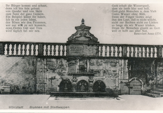 Postkarte von 1915 "Neunröhrenbrunnen mit Stadtwappen" 